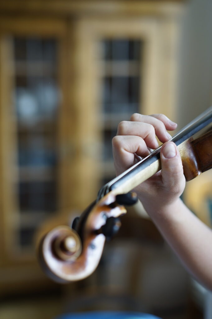 So greift man große Terzen auf der Violine